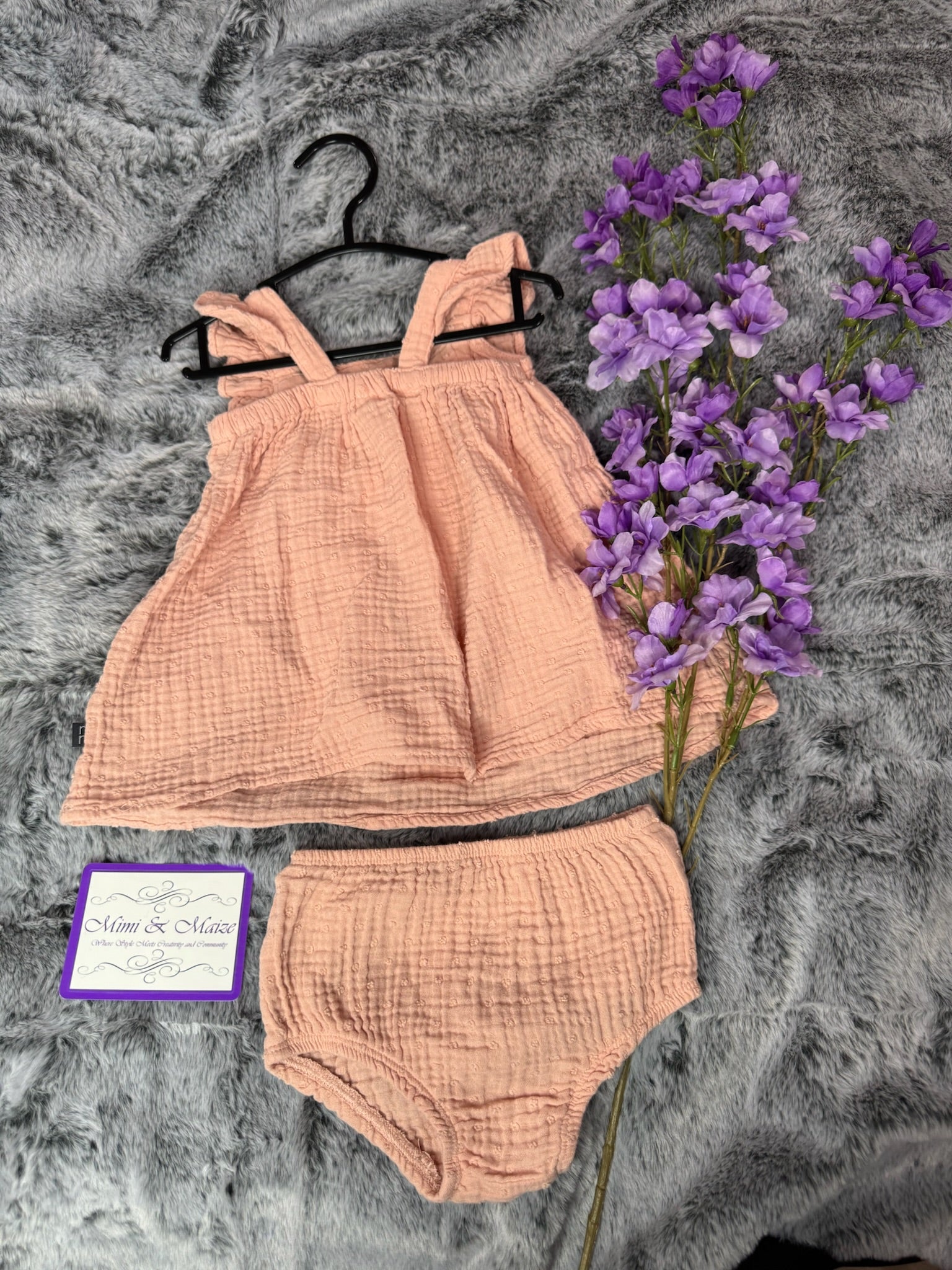 Modern Moments 2 Piece set
